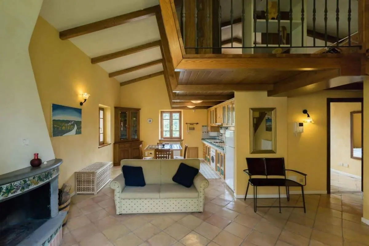 Enchanting Manor House Villa With Ancient Look 卢奇尼亚诺 0*,